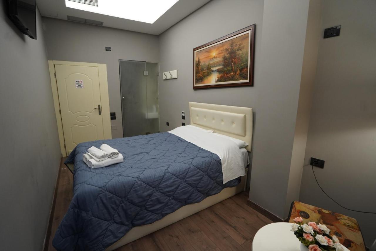 Driti Hotel Tirana Albania Екстериор снимка