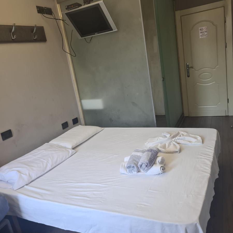 Driti Hotel Tirana Albania Екстериор снимка