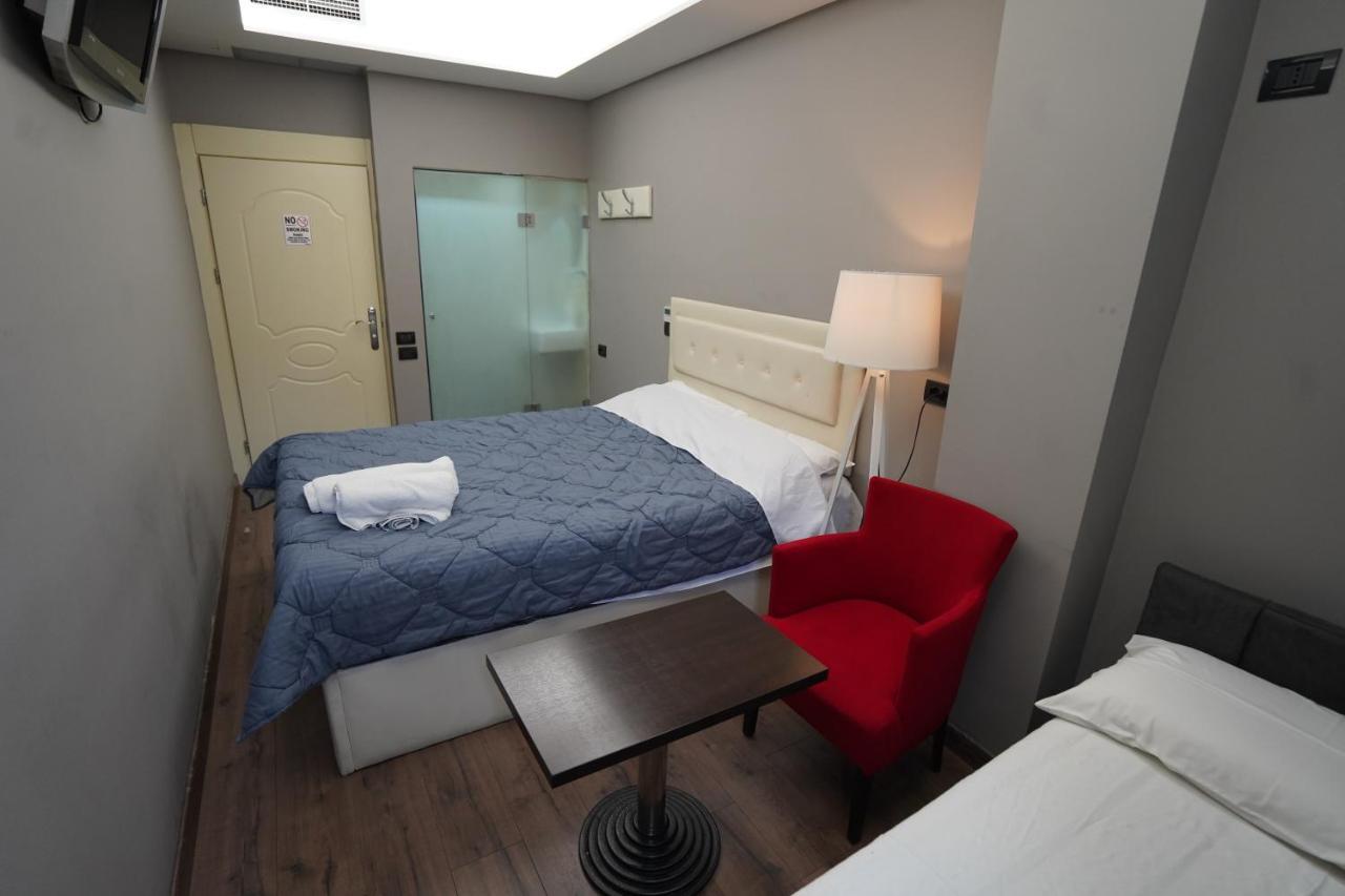 Driti Hotel Tirana Albania Екстериор снимка