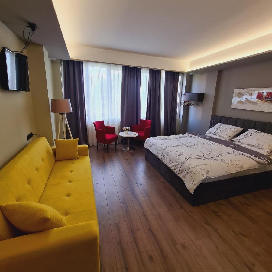 Driti Hotel Tirana Albania Екстериор снимка